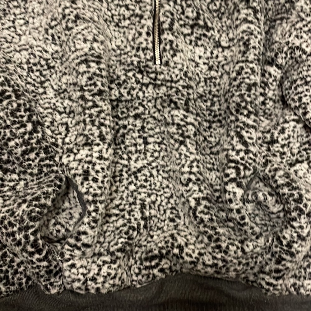 Express One Eleven Pullover - Picture 4 of 6